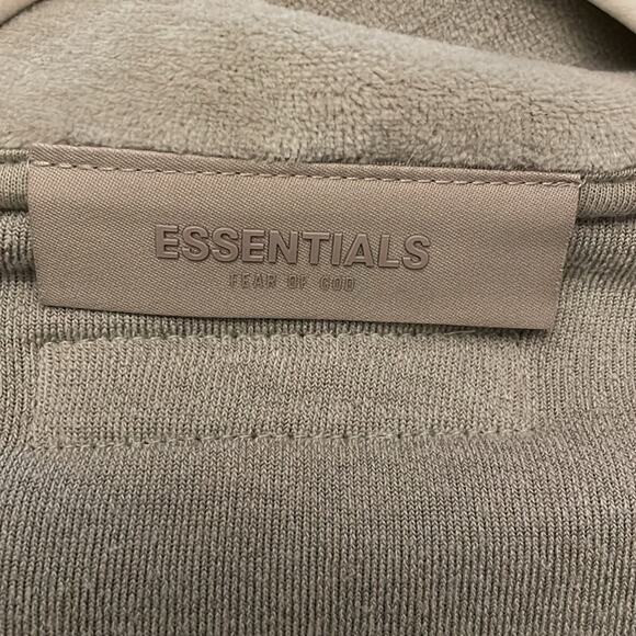 Fear of God Essentials Velour Short Sleeve Top Green Size Small New Y2K - Picture 4 of 5